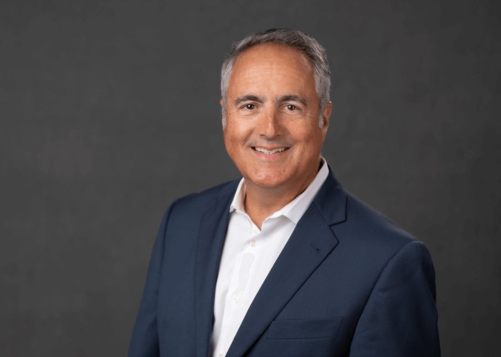 Headshot of a Mirazon employee